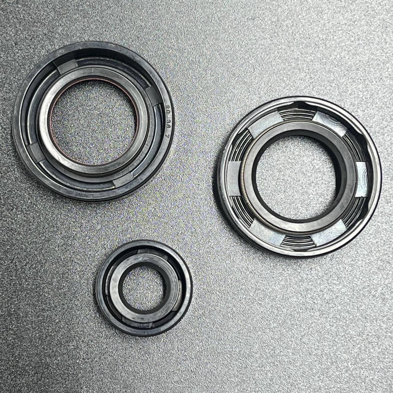 EE14343F-69EC-41E6-B8E4-4B33CE0B622D