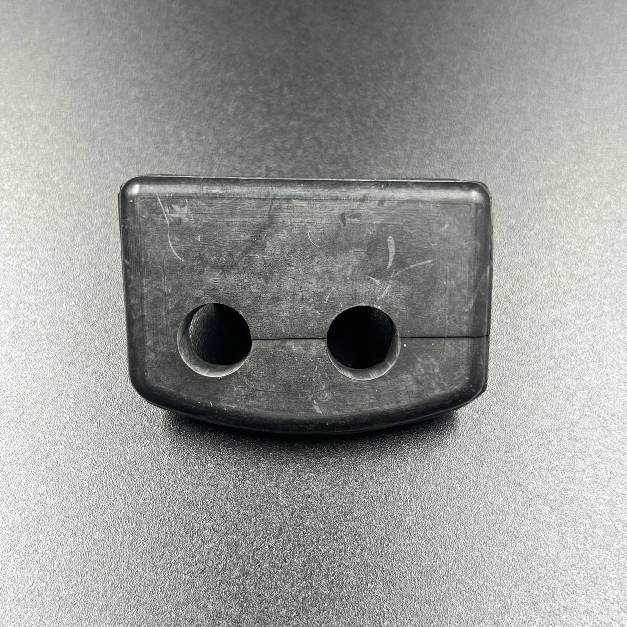 5FD9058A-B13C-4FC9-AA5D-E173320695BB