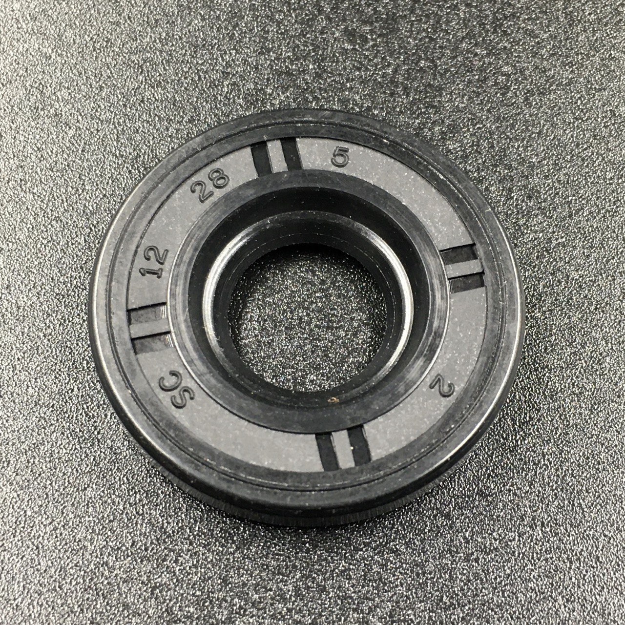 photo5364176671533543337