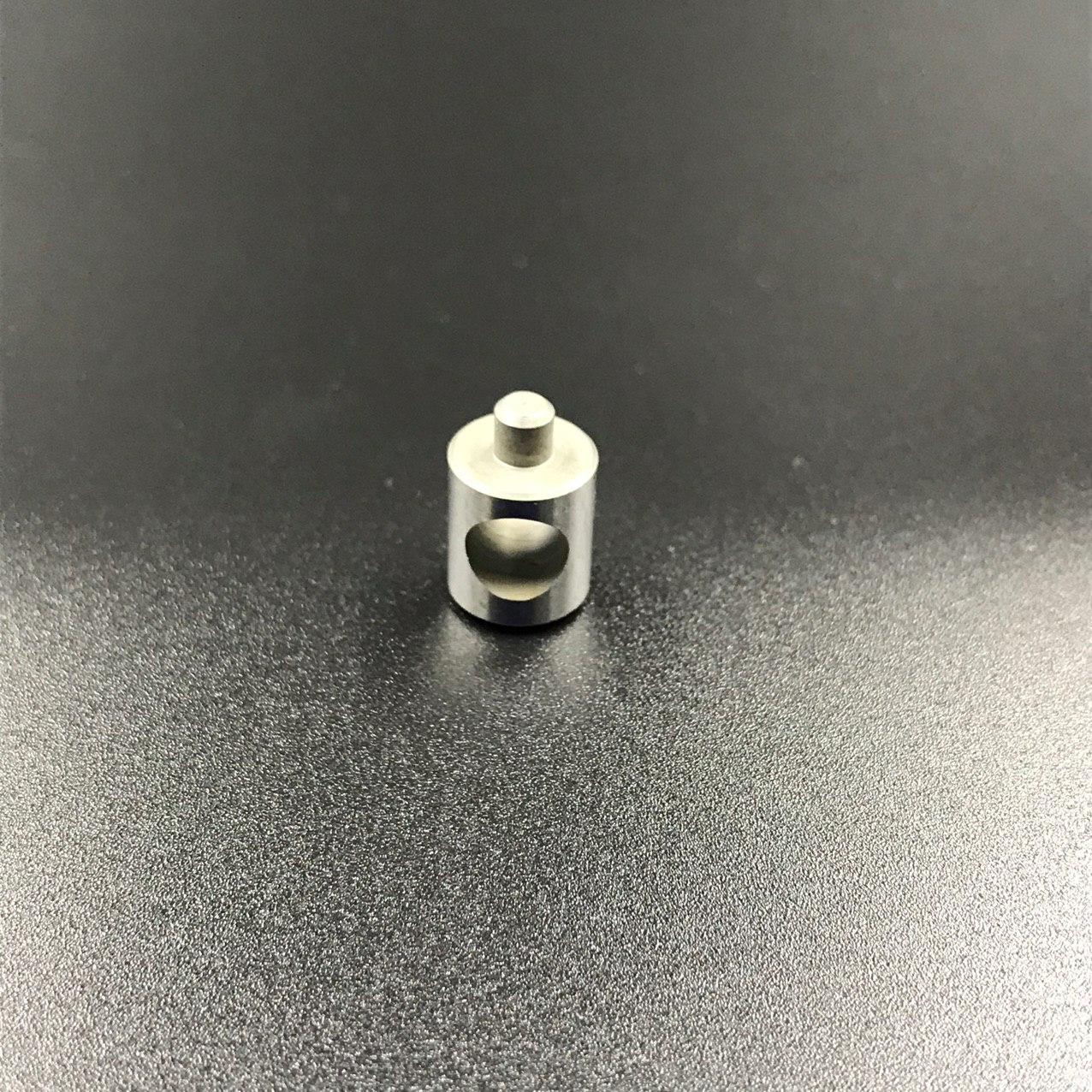 photo5303250859632733538