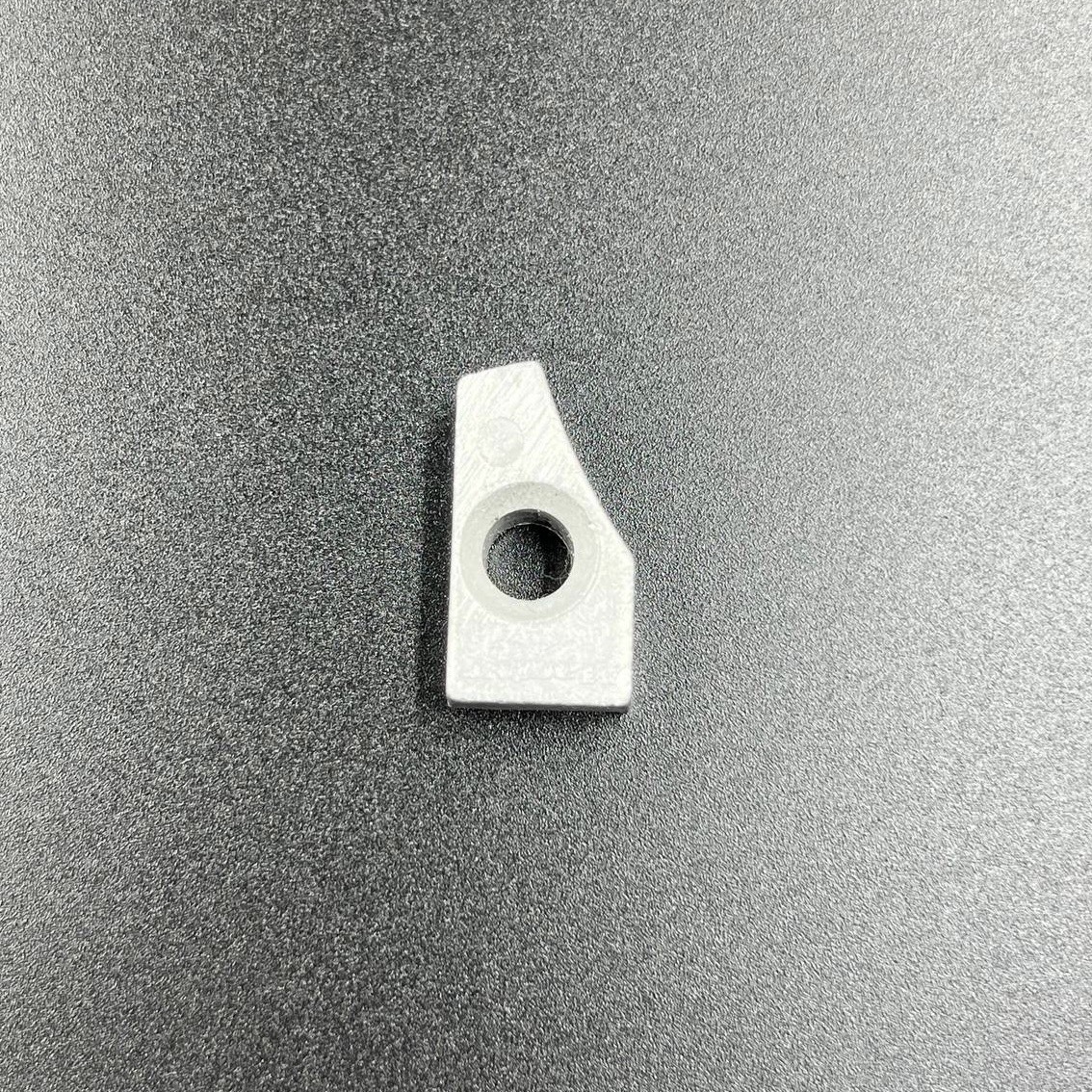 FD24D739-21C8-4884-B3C6-5FF28096CDE2