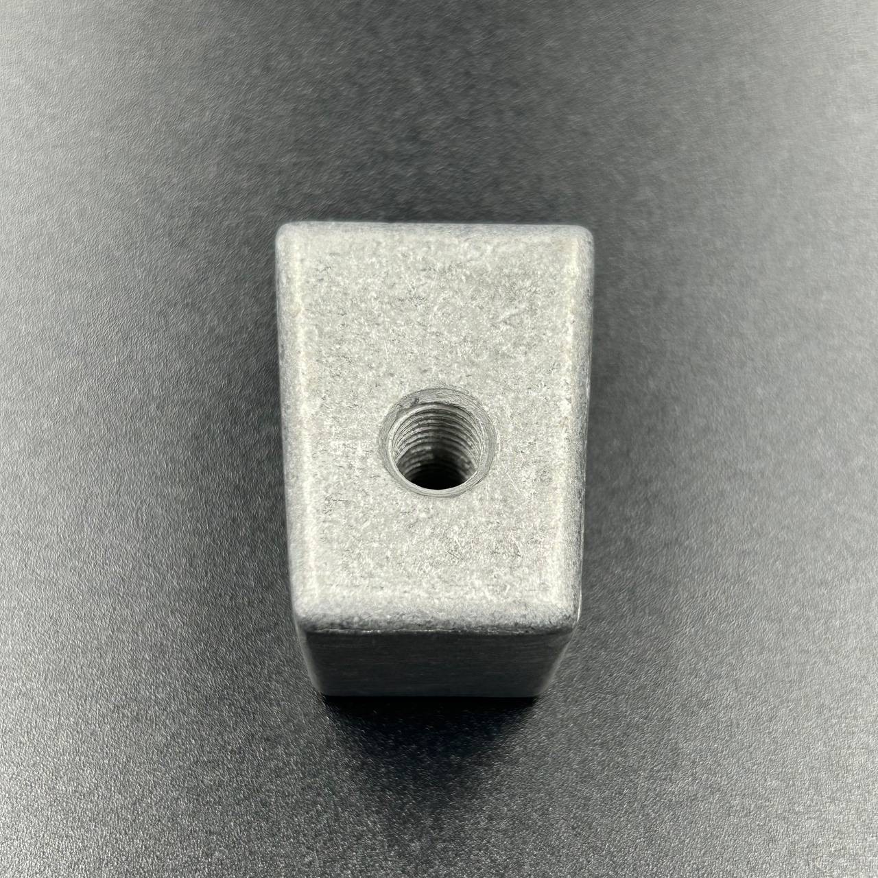 77EBB5E8-3DDB-4B57-8849-4732781B9906