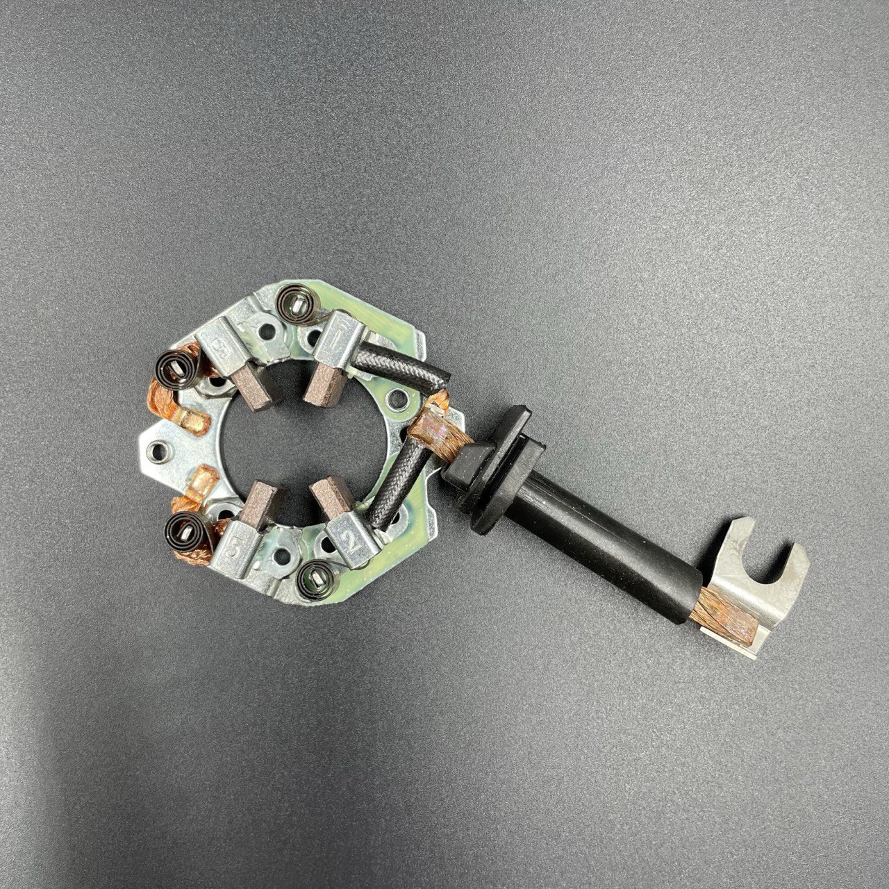 photo_2022-05-04_17-17-22