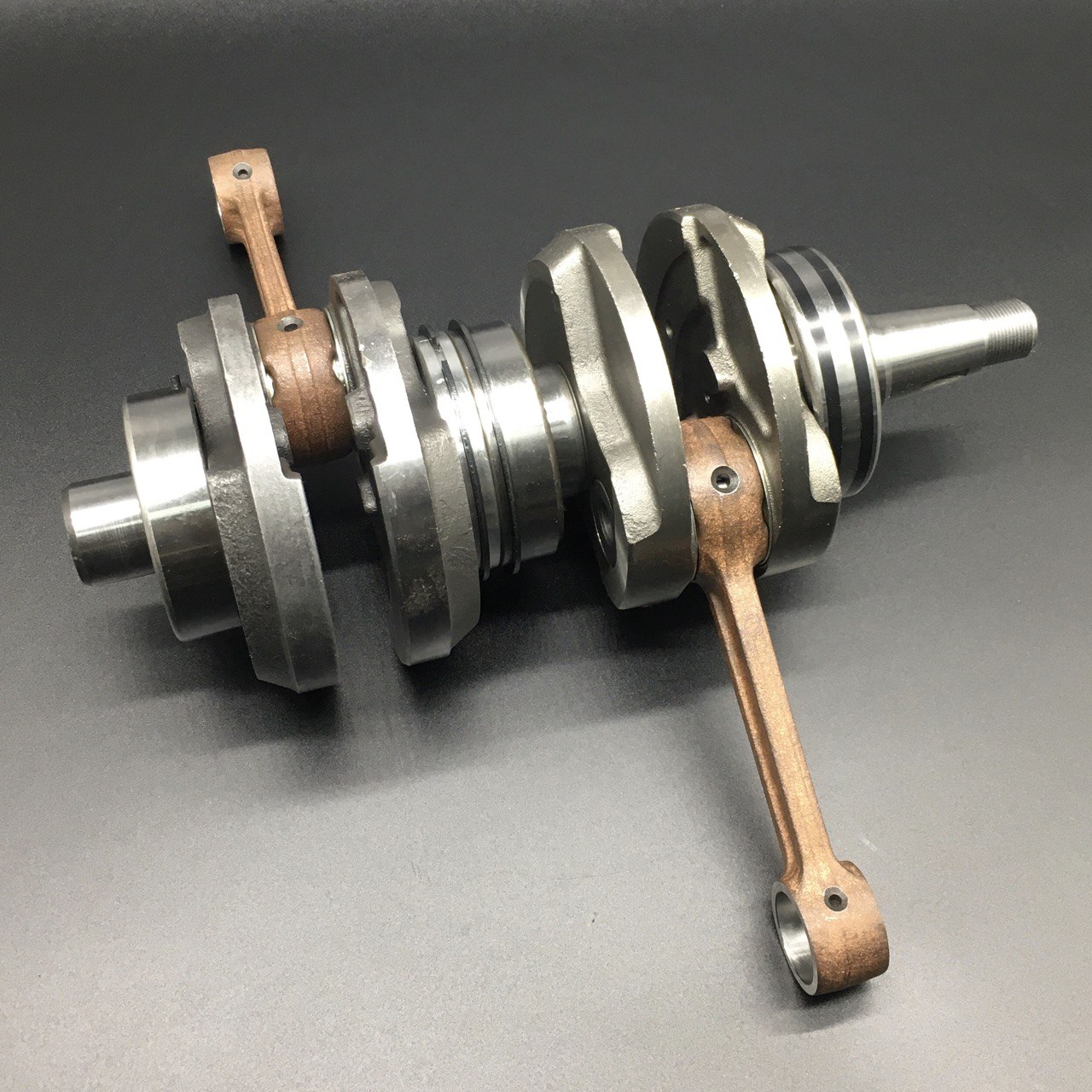 photo5247226052093259788