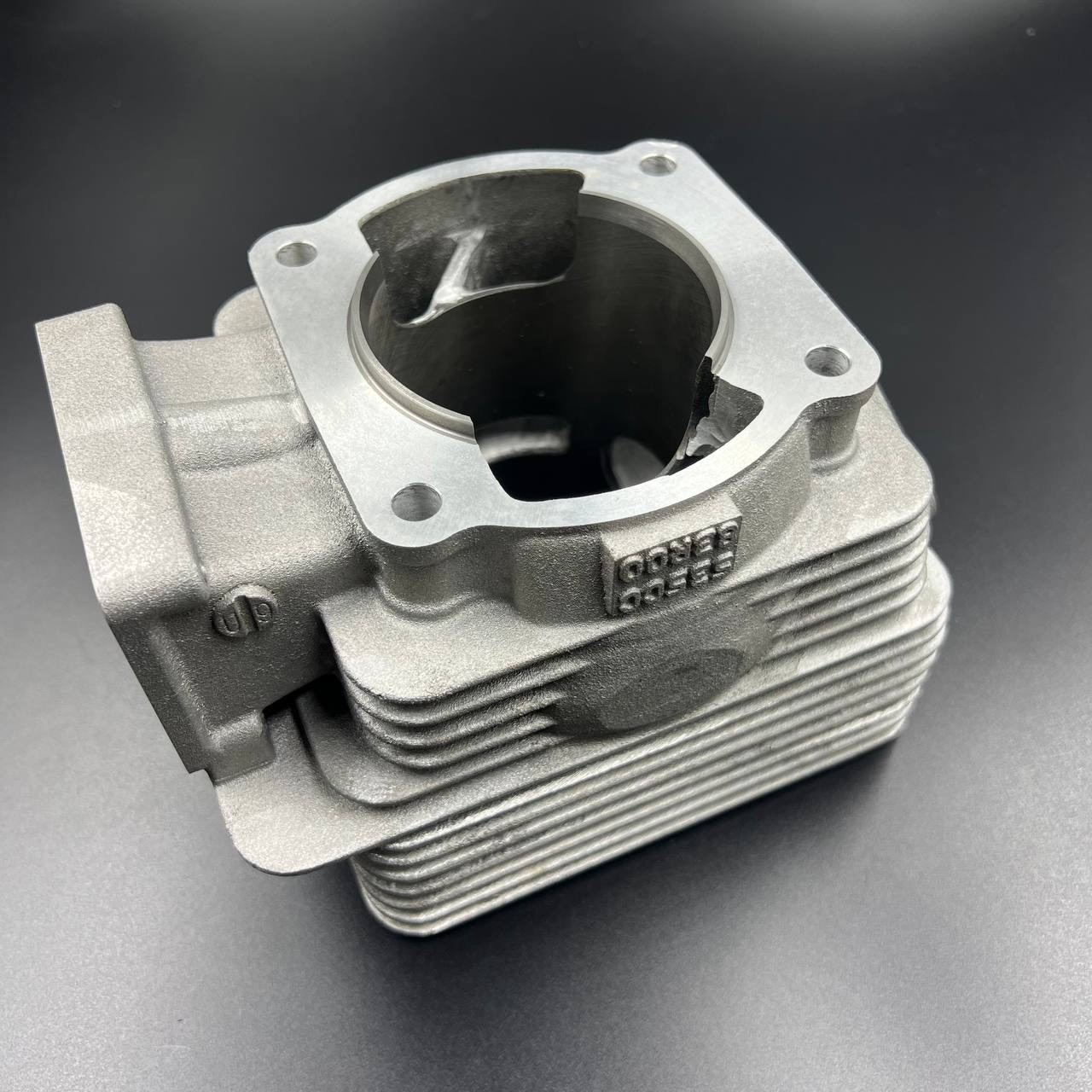 07C6F659-6E57-4365-90D7-283938196DB5