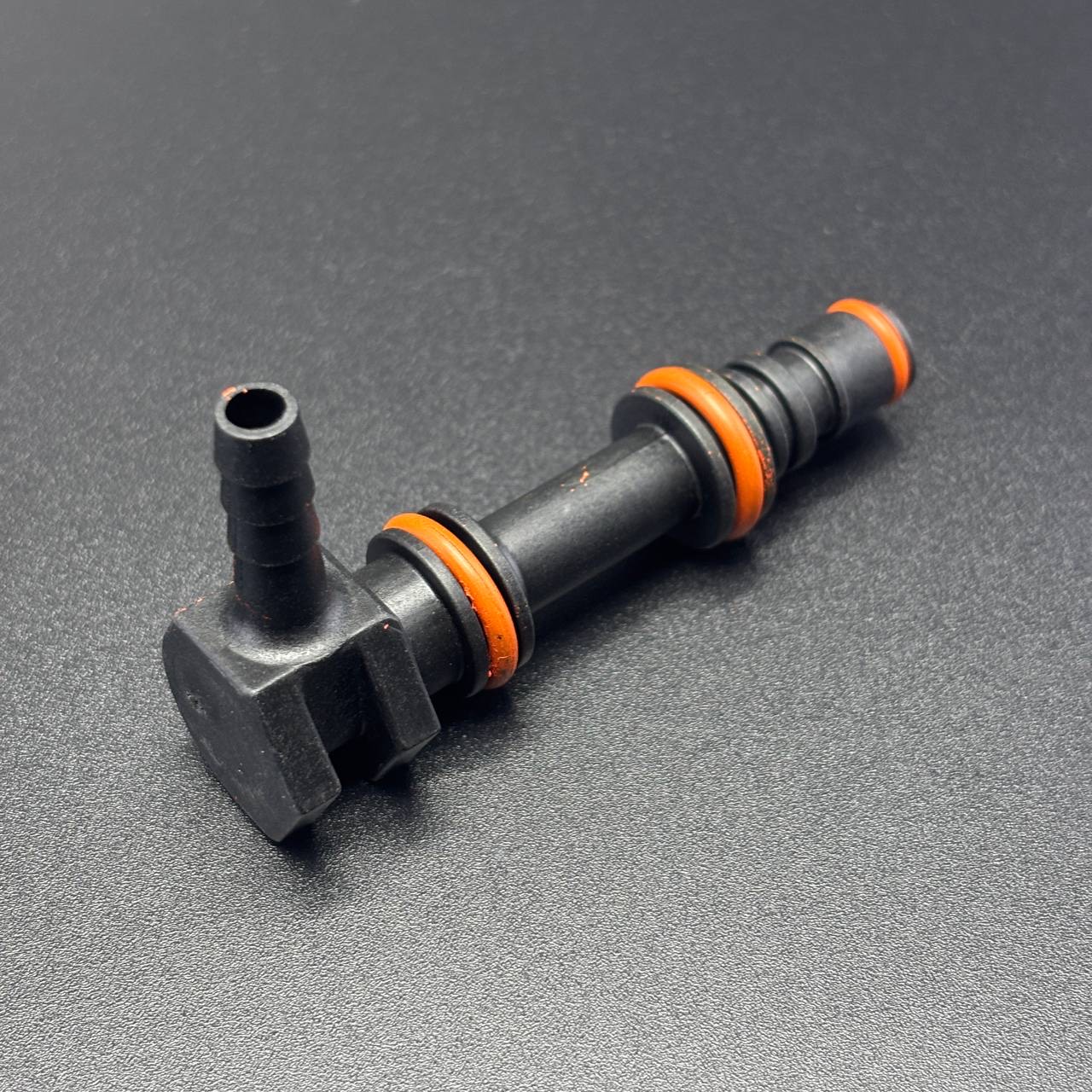 9FCB23A8-8322-46F9-A7C6-EA4D3AECA106