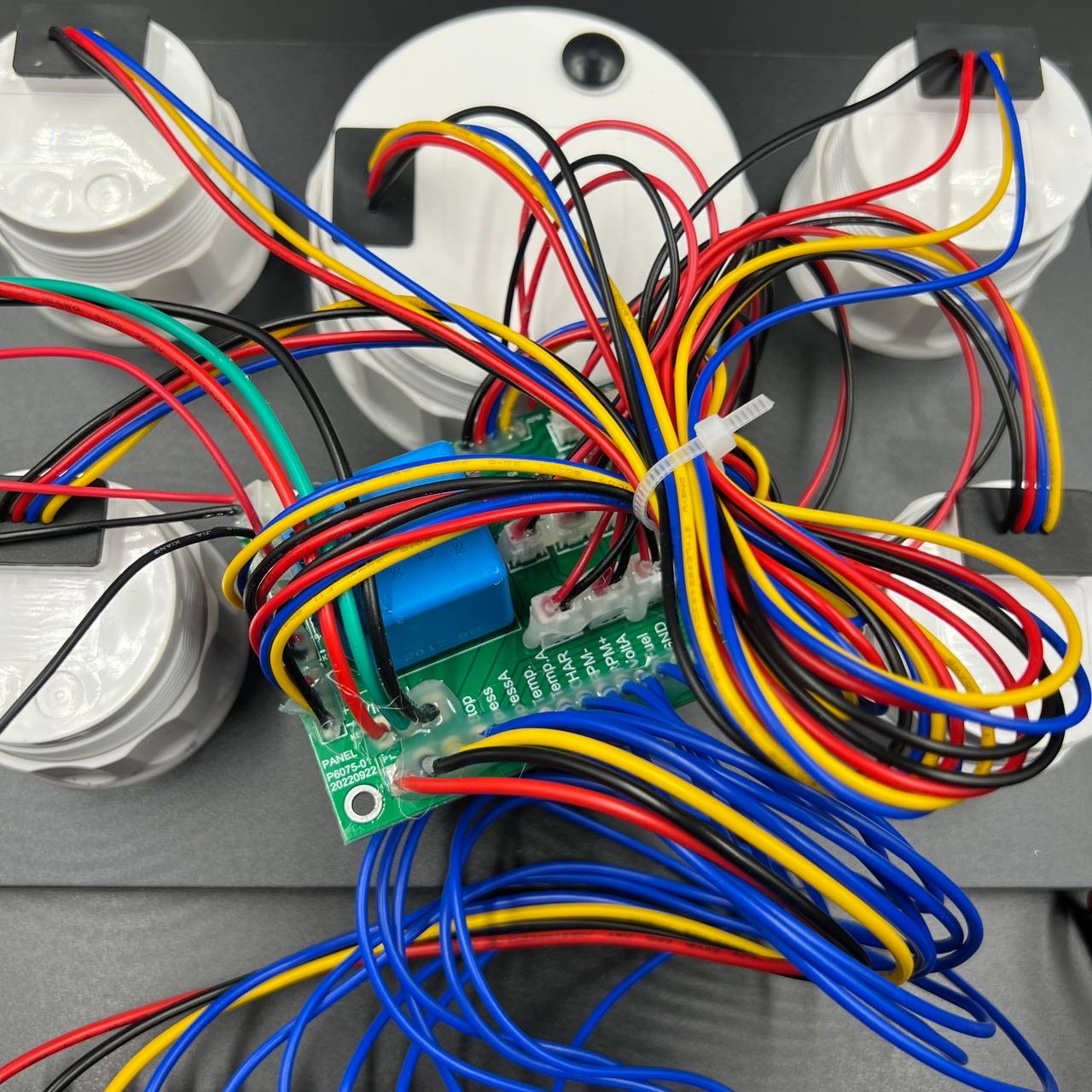 173C67FB-3815-4A44-BEBB-B8B3E2E2C75A