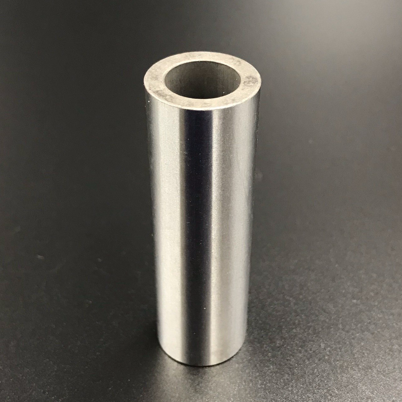 photo5303345099805142890