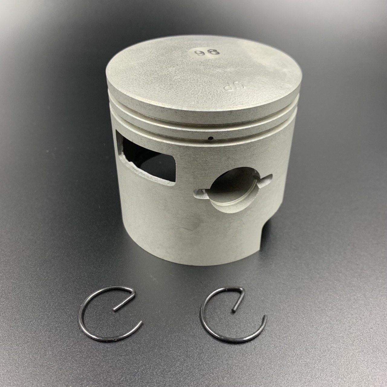 photo5201777867808159053