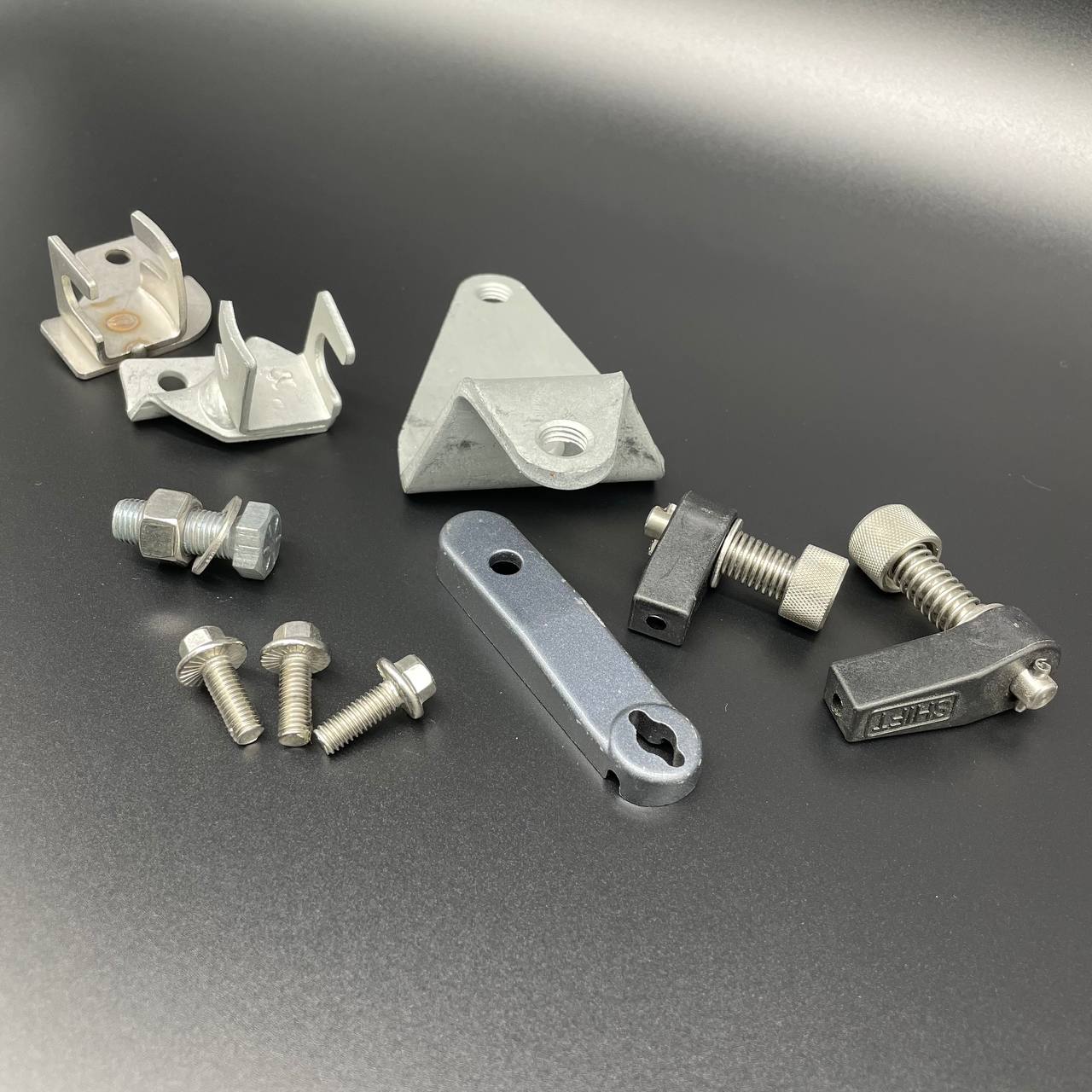 photo5341597092155601104