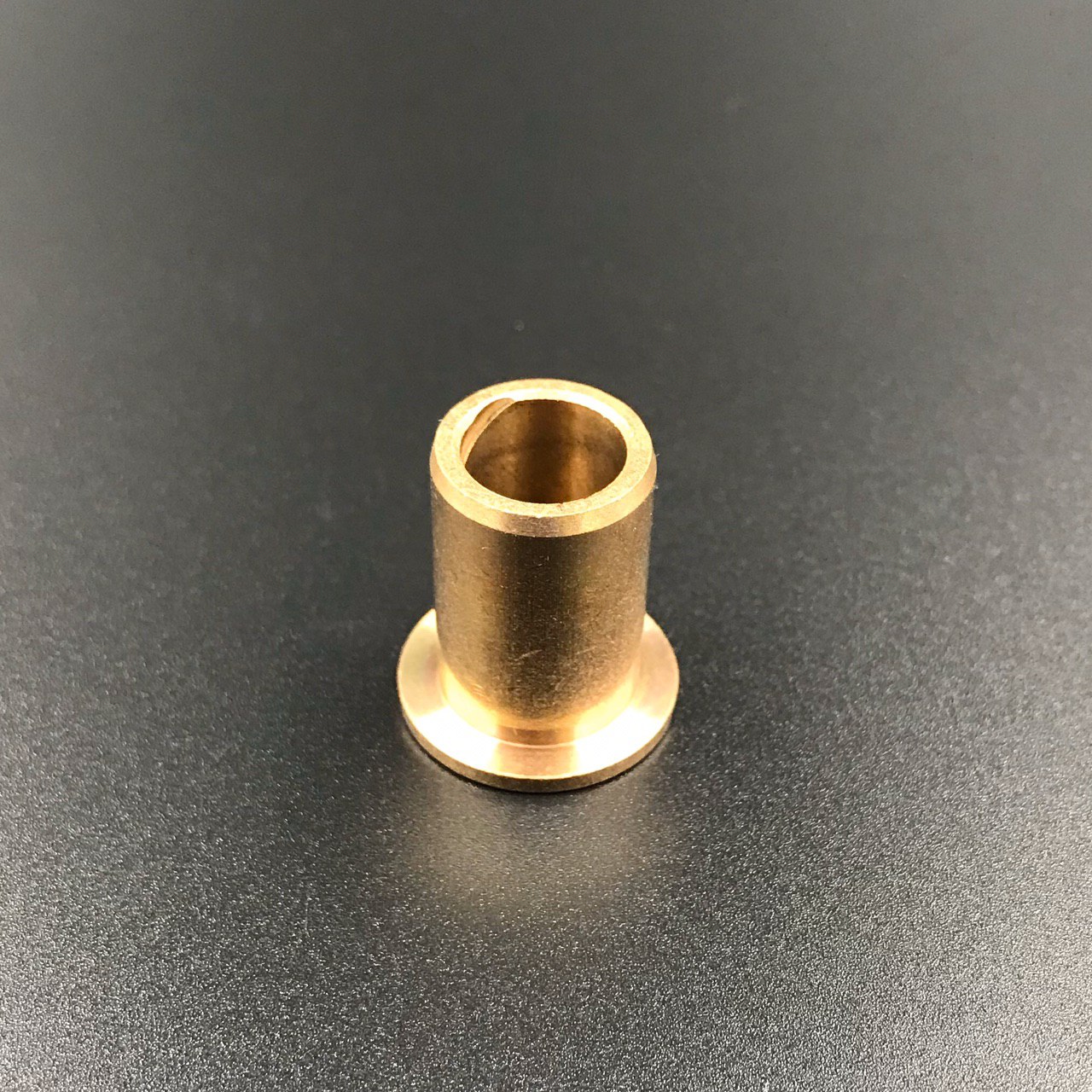 photo5303250859632733558