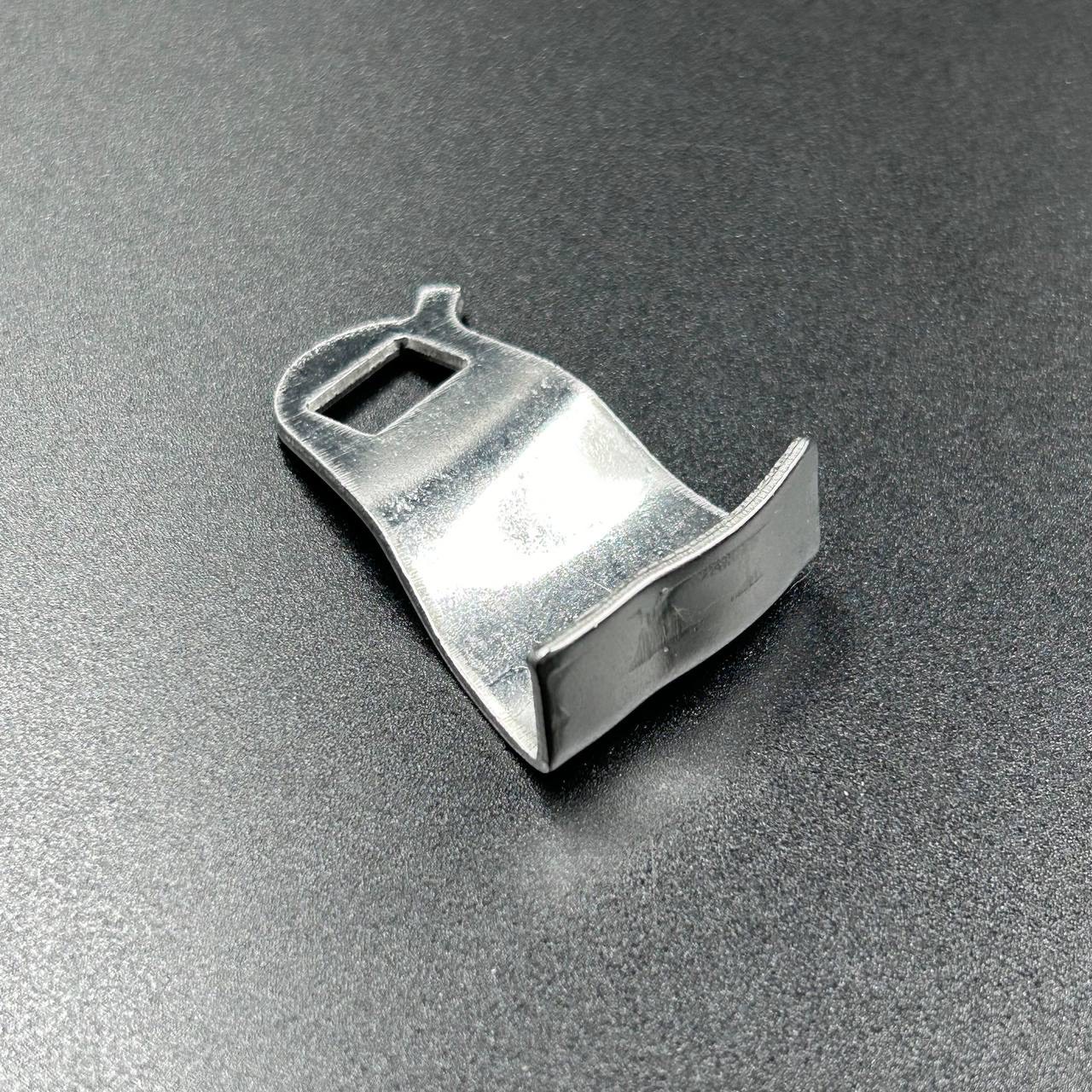 F56B5D80-FF5E-41D0-A9E3-CD4288C8BF5B