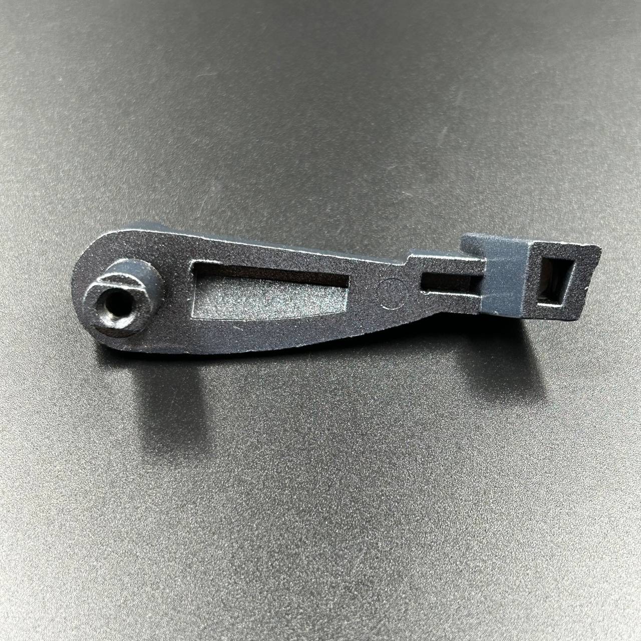 EDE15324-0C06-40FF-8C68-BDC3942DCCBF