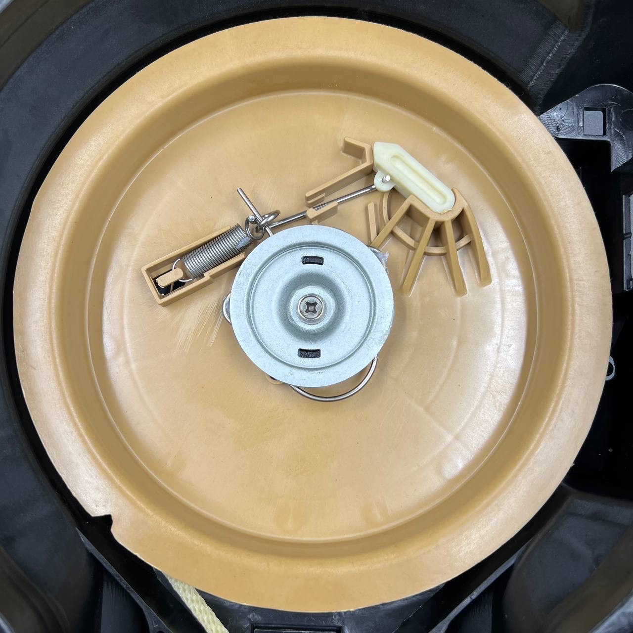 1CFEE098-F57F-4CCF-940B-E632C7DBD467