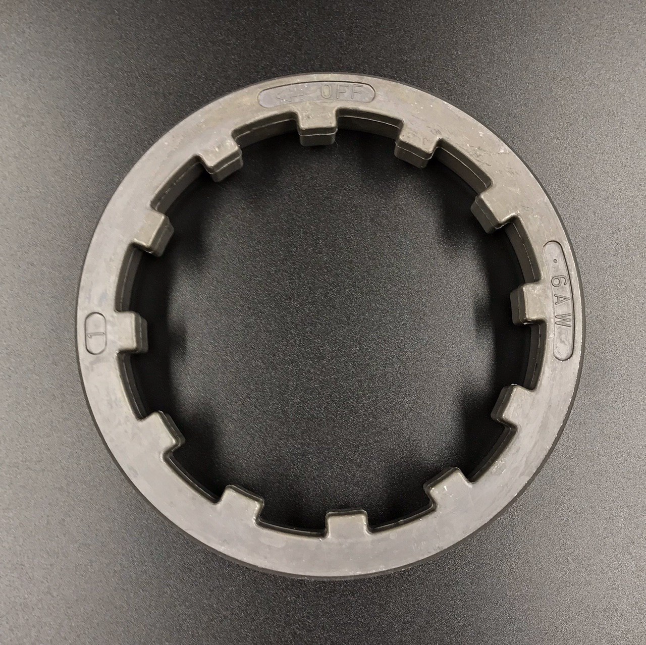 photo5303250859632733666