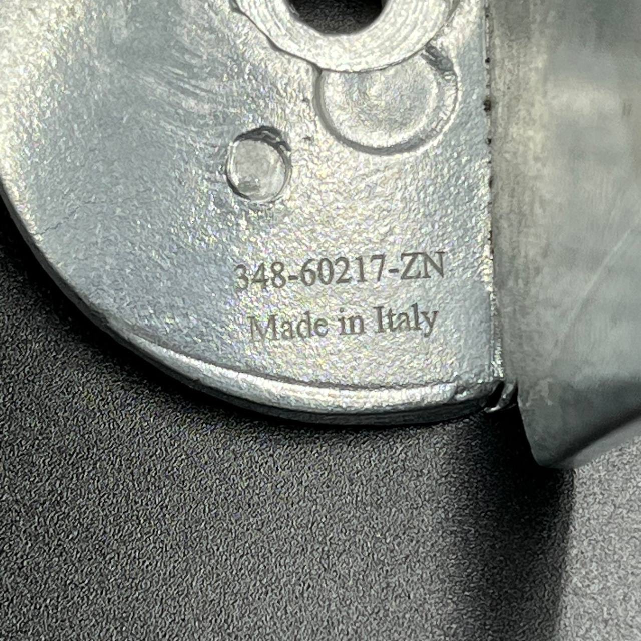 5217E3E3-4B59-4C41-967D-87F9EB1C06F7