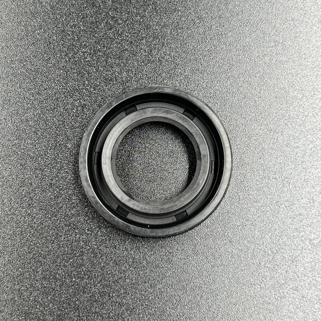 C140EEA9-F470-4A52-87B5-54D100C1066C