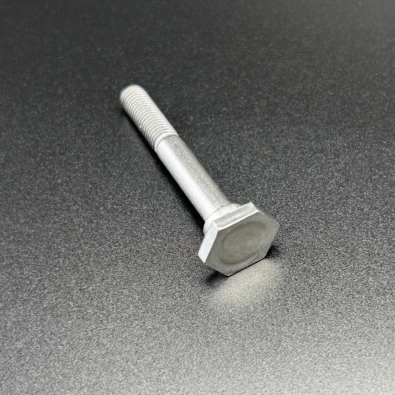 98EFD15F-F8E8-497F-BA98-0799D9F5A03A