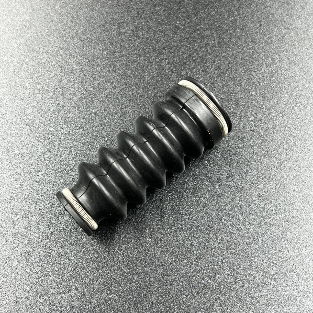 8A69C4F4-B431-466E-A999-1625C93A25C3