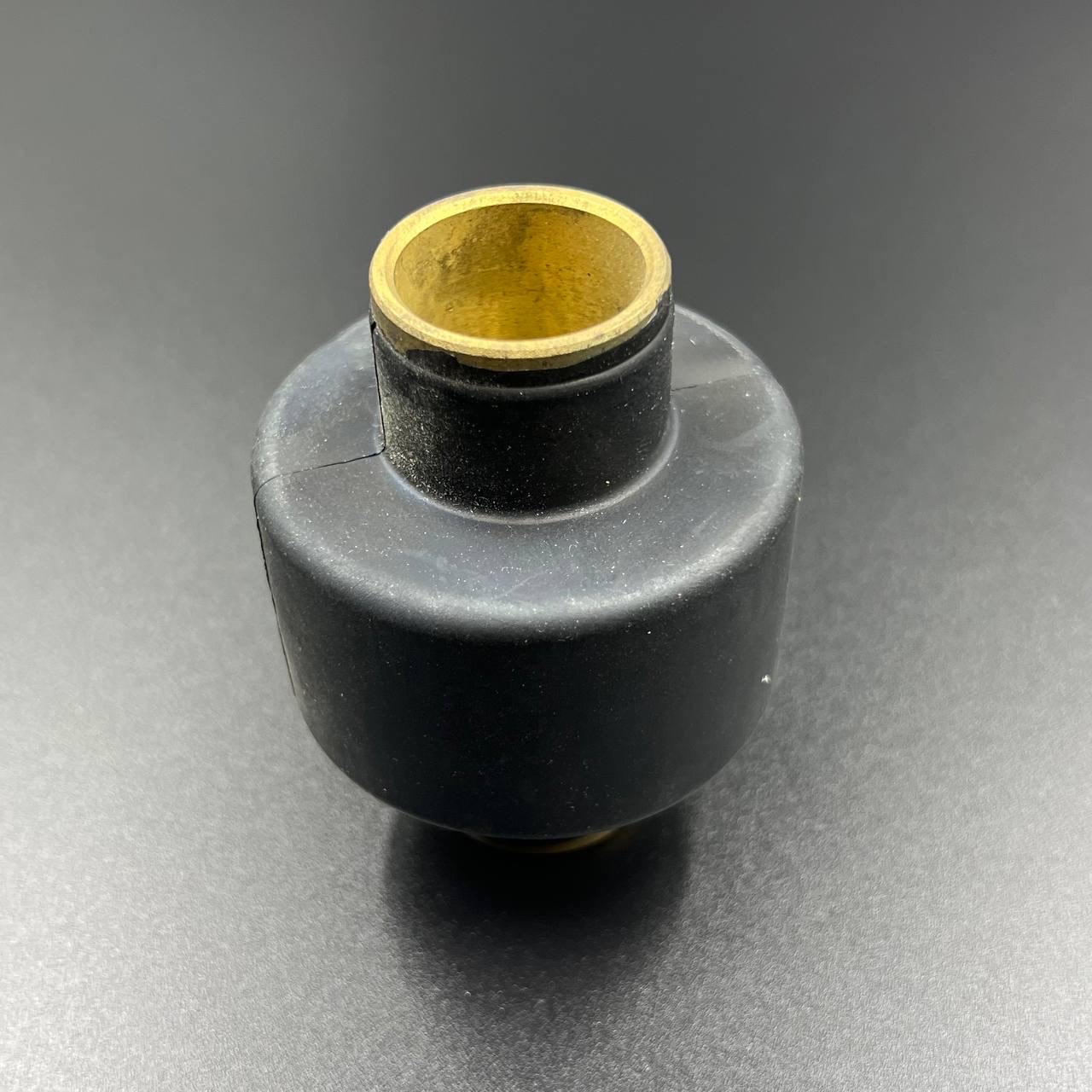 126DAB93-1622-4953-882E-EB1859B3DD9A