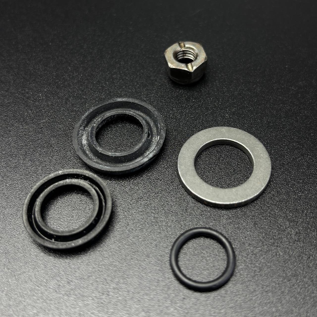 B5954E40-F6BB-4DCA-90DE-2DAF704ADB10