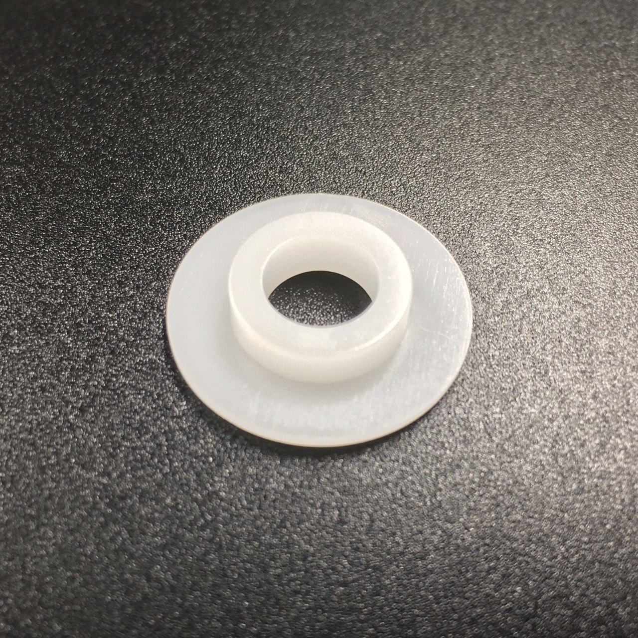 photo5327763693984919407