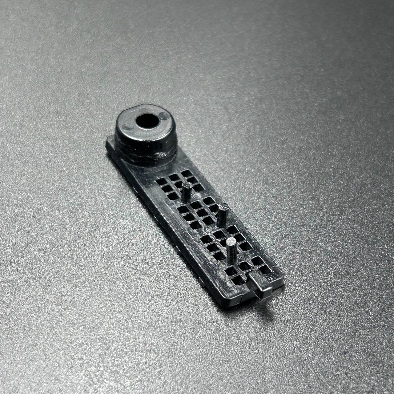 BFA40D00-2598-433F-9A35-6CD3BFAAF95D