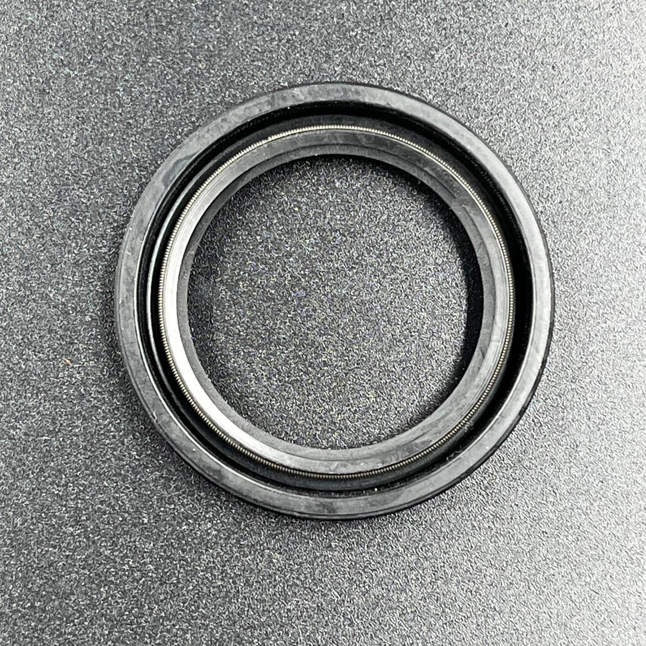 C5F0EA69-A0B0-4F6D-B7F0-B238D558F184