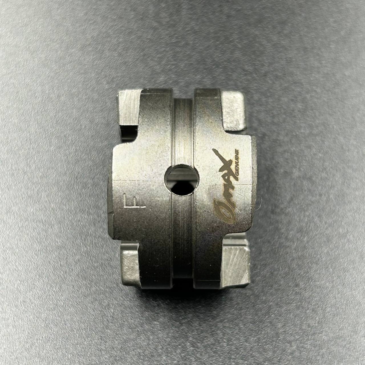 C94953DB-0DA6-4C53-BC80-2613B07864D9