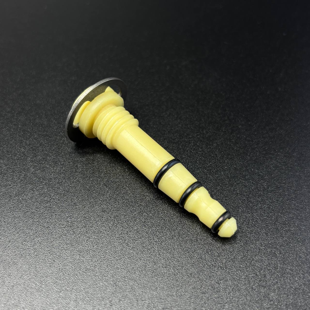 697FF9B6-59E1-48F2-8CF3-4A4B3B94C41E