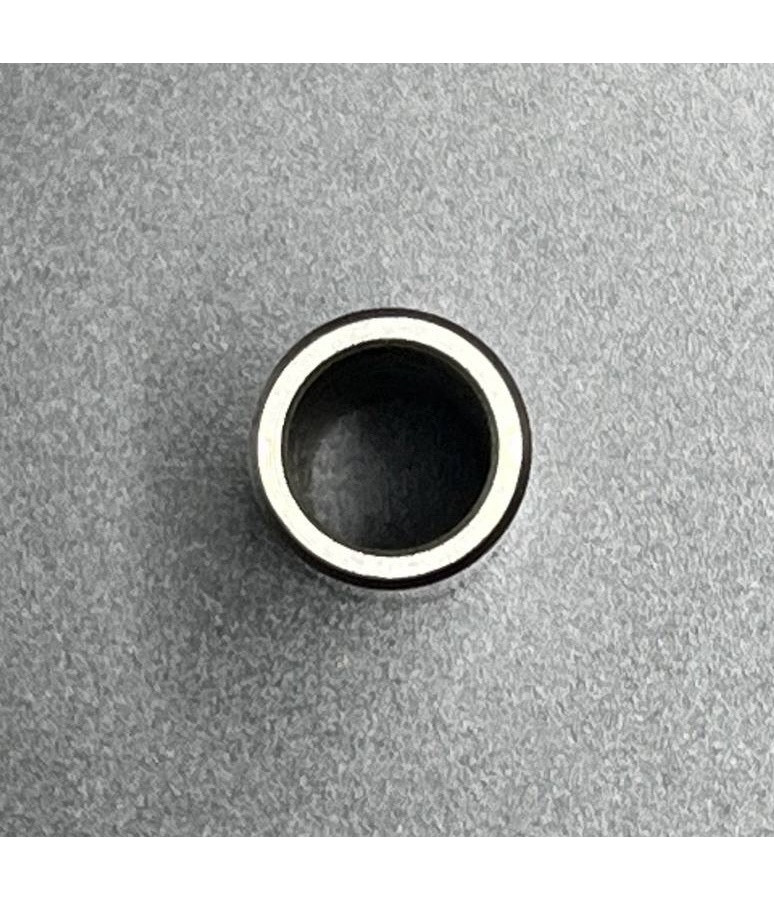 E52EF384-8B76-4215-828A-959E15FFD8B1