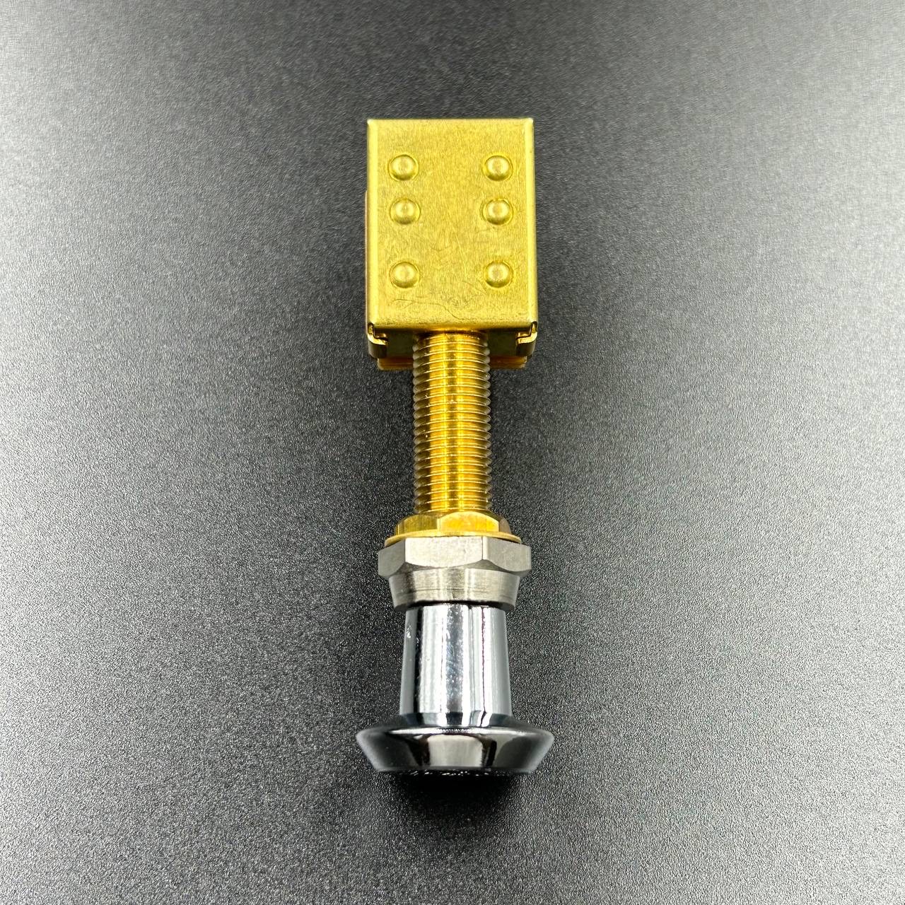 E67322E9-04C7-458E-B696-5003AF538E96