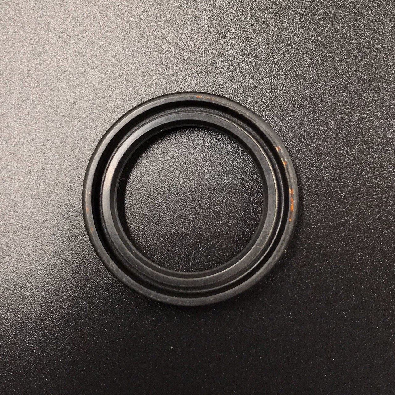 photo5316907339510558028