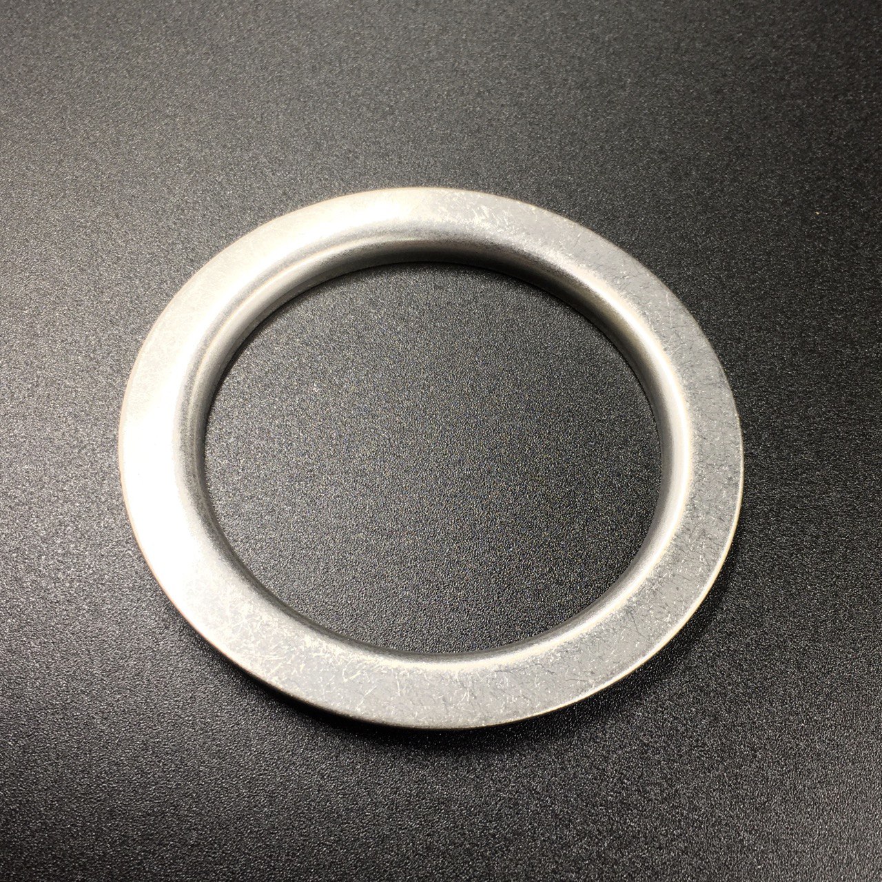 photo5453995613197806920