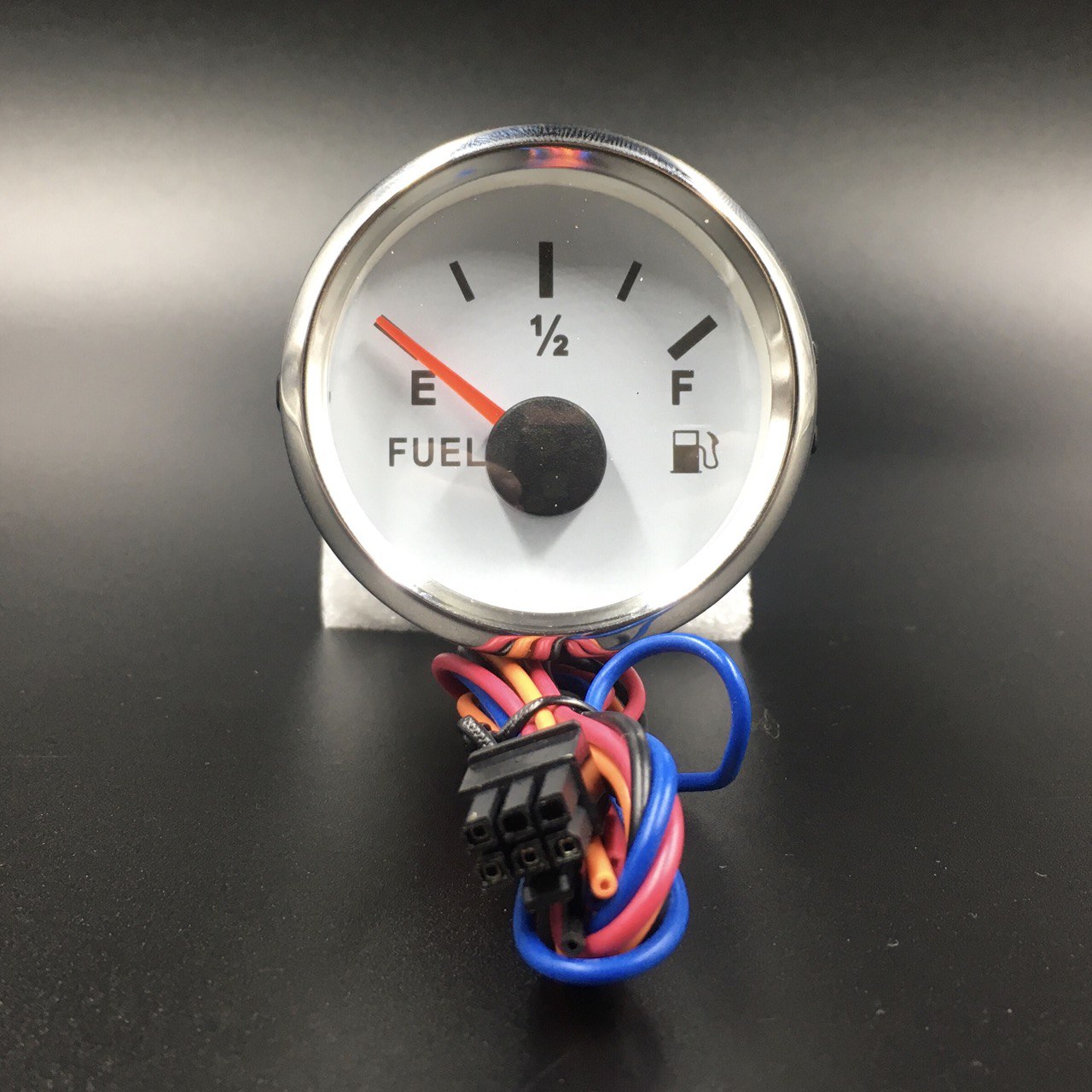 photo5433940778805210895