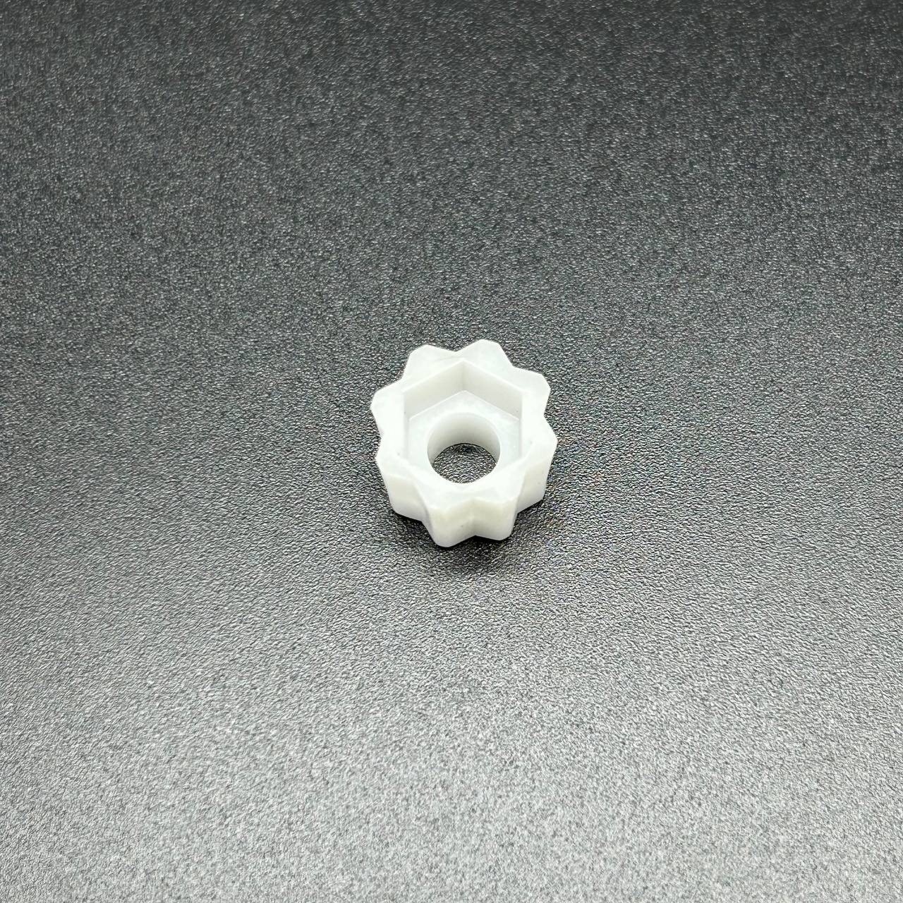 7F505326-0448-4048-877A-8765791065B9