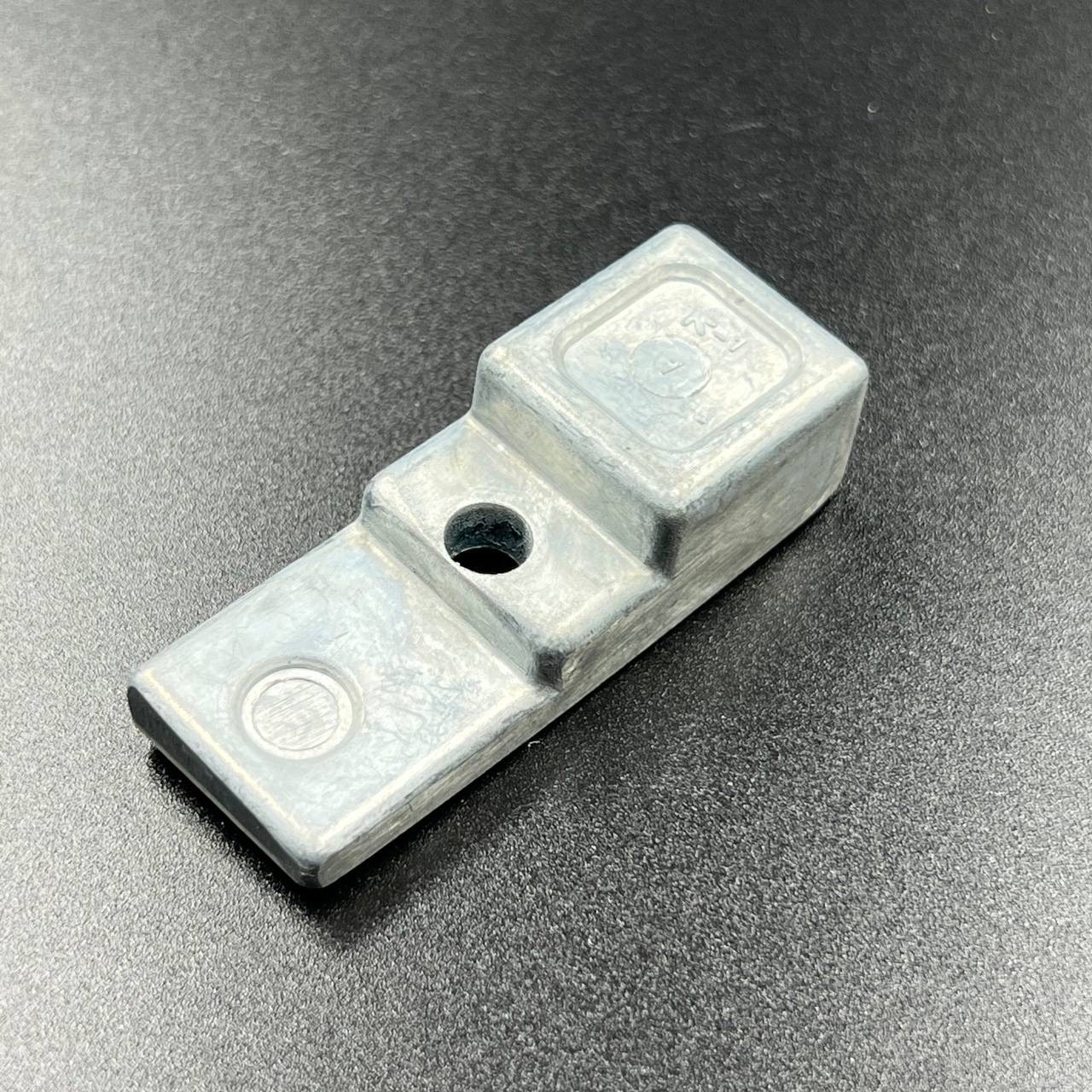 726FCC3F-F11A-46C5-917C-996D36516269