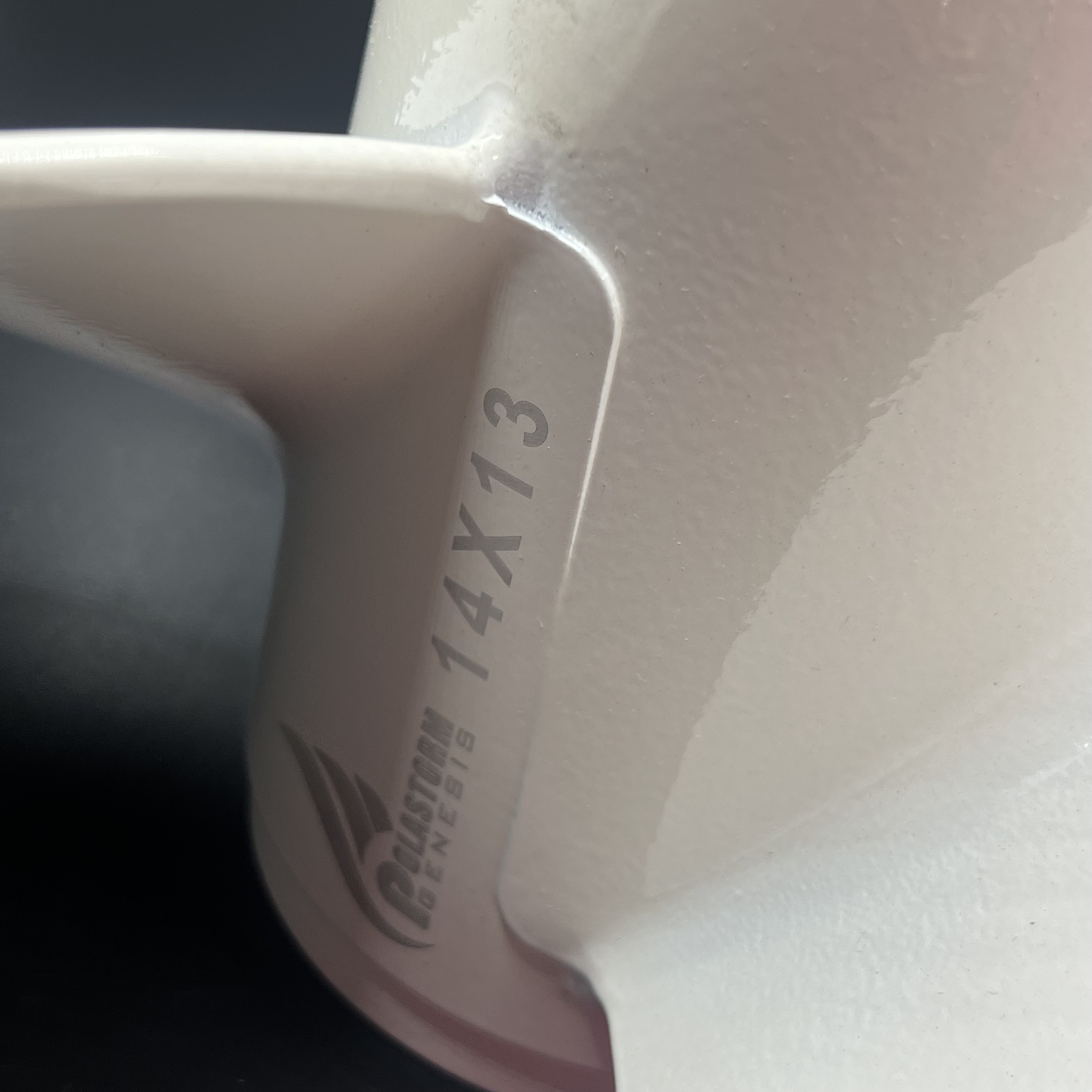 2CFF1691-2FA3-495E-8B98-A474920DFD4B