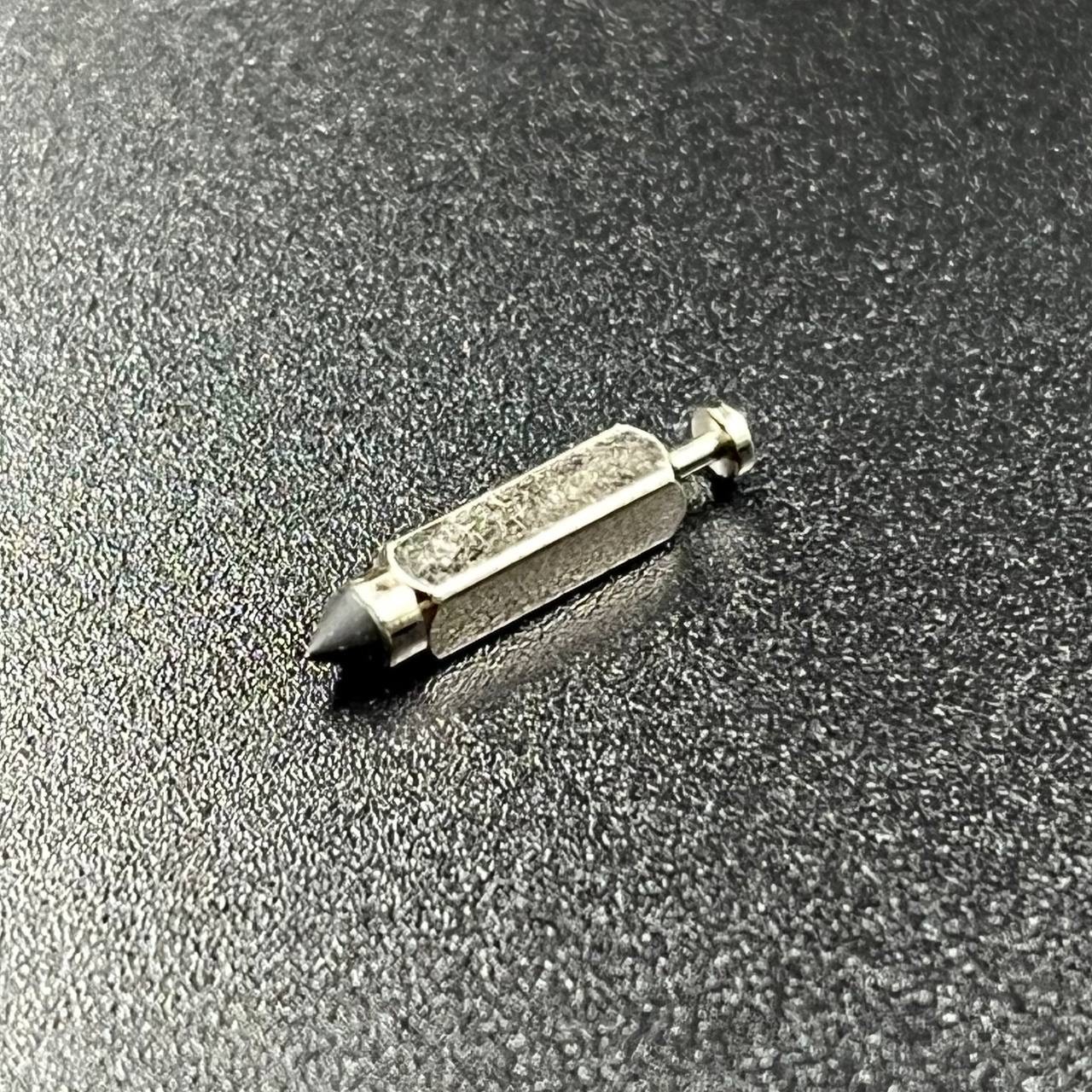 C9BB7B75-1F0C-4851-90F0-148B1BBC5122