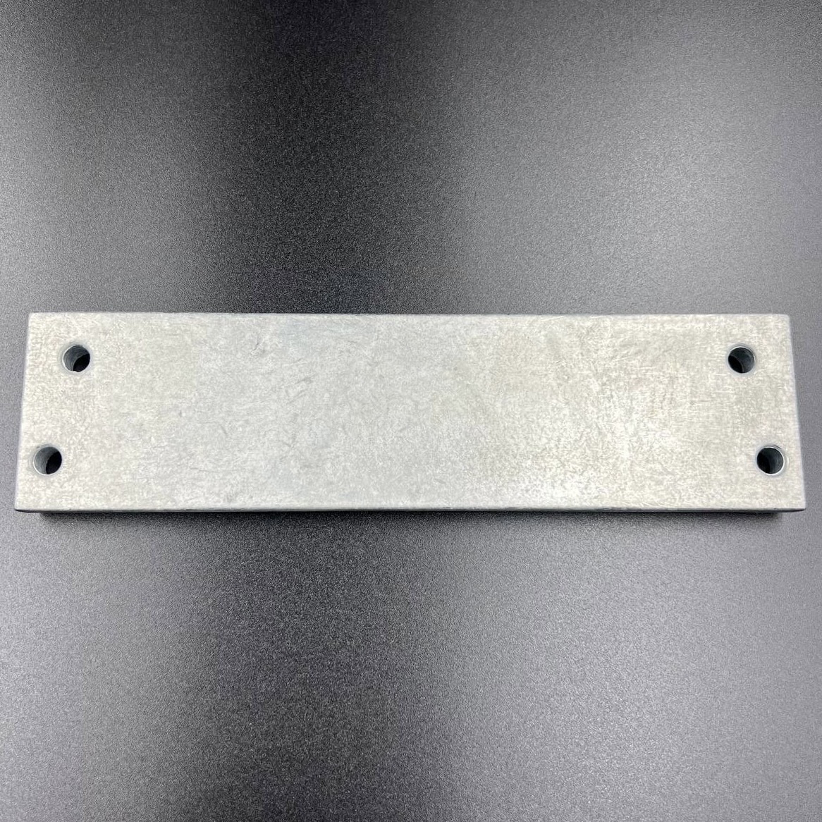 E76000F3-C674-4404-ADBA-EF3F1D6068D3