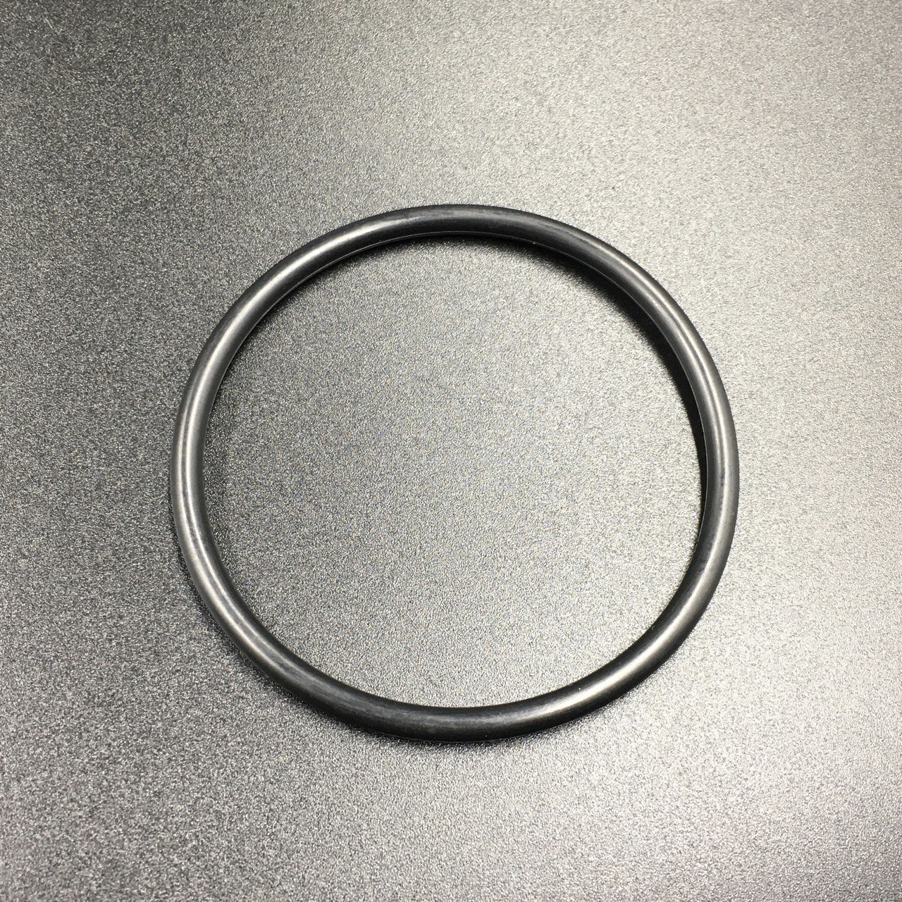 photo5204468742128512948