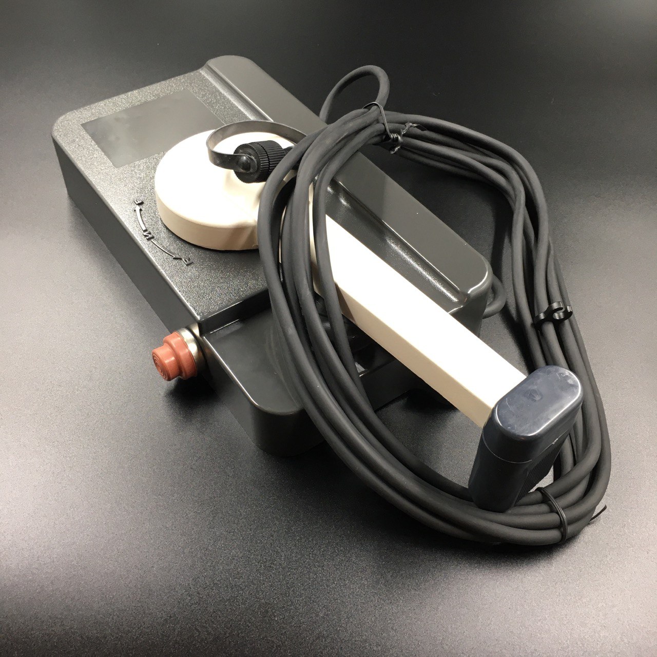 photo5246943357345836754