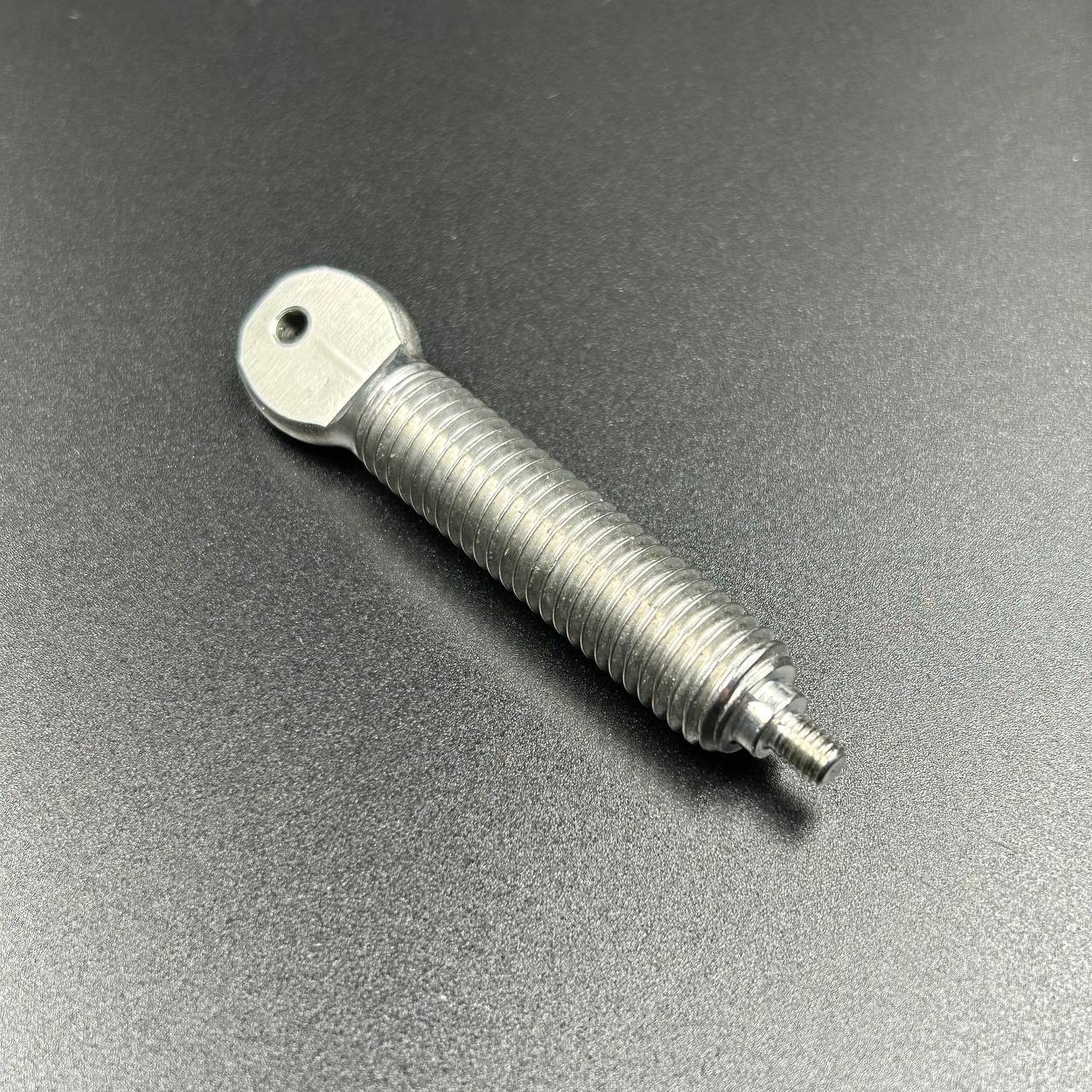 5245CF54-CDBA-436B-856B-3251C52ECCC6