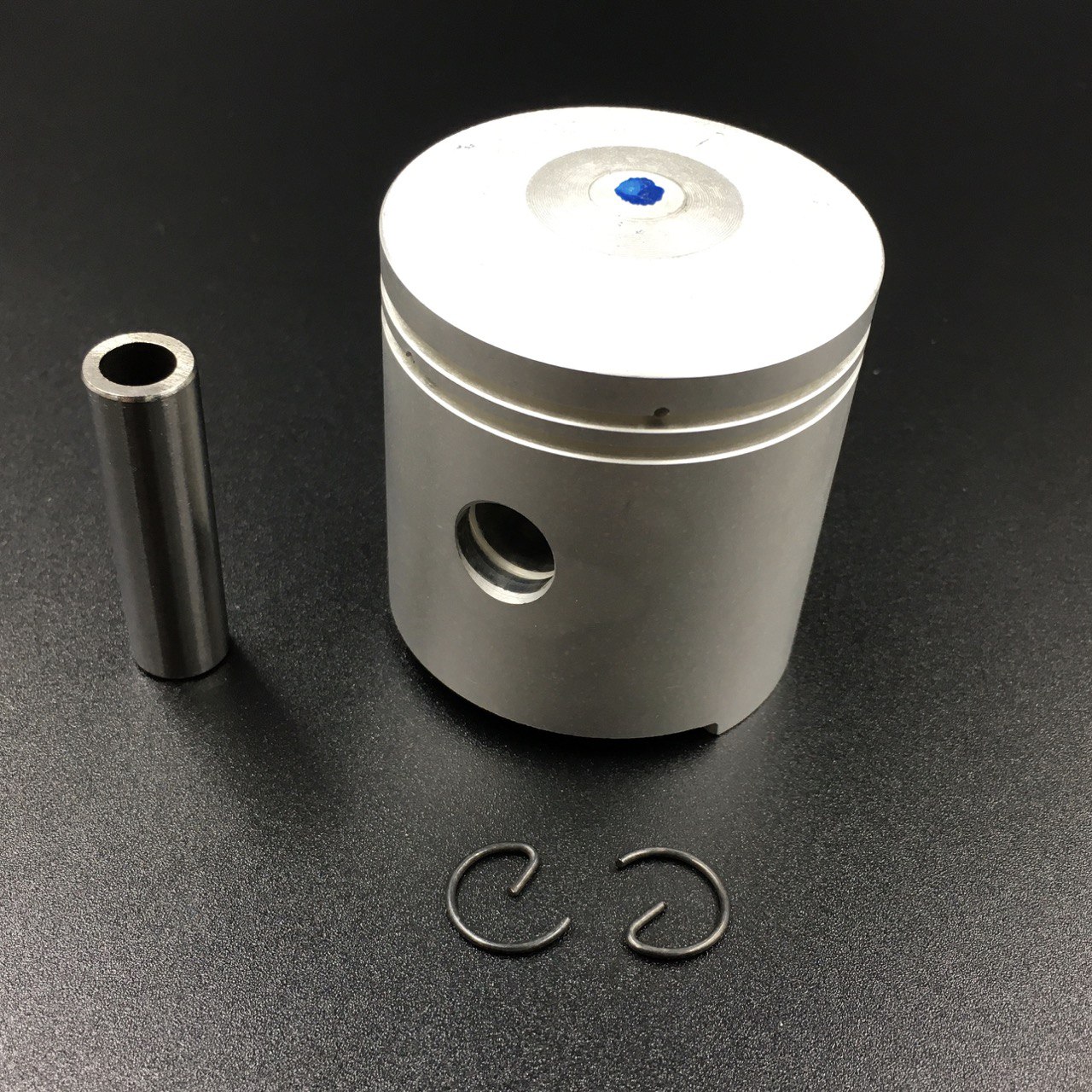 photo5453995613197807036