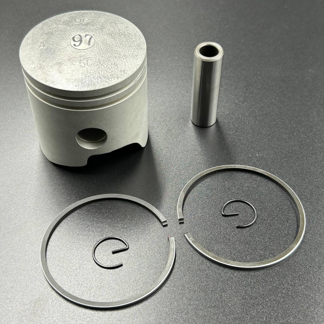 8CB6E63C-0774-420C-B480-DA064C7C1473