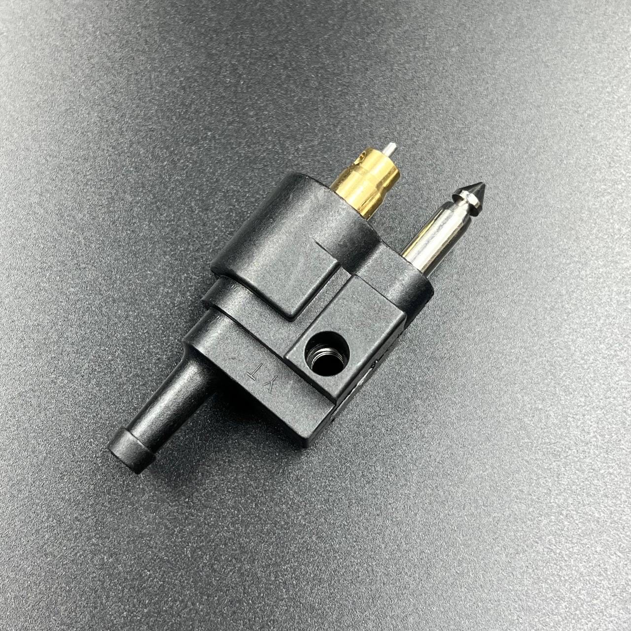 3E04DC64-682A-4C9D-BEFA-AA5BCA0E6F6B