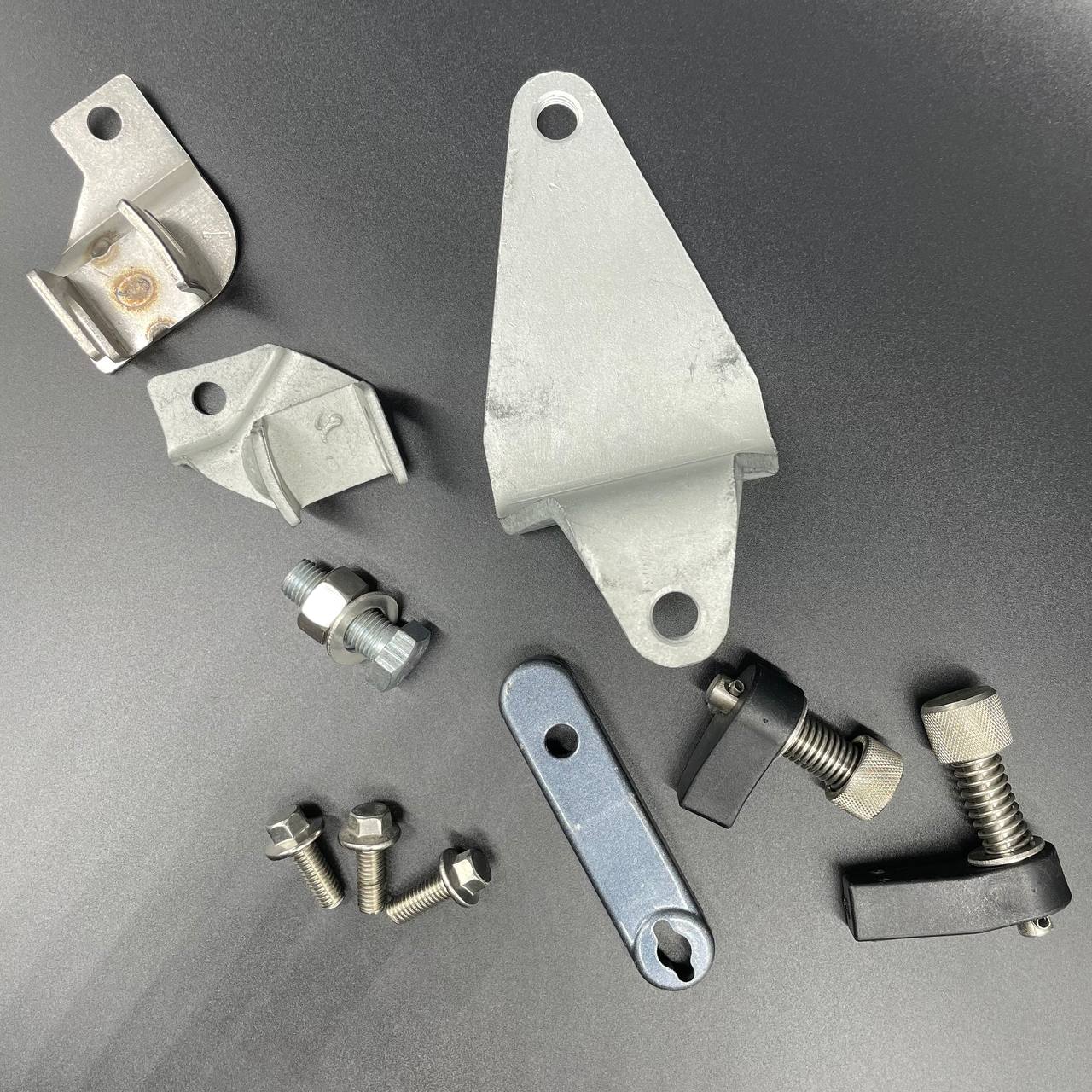 photo5341597092155601105