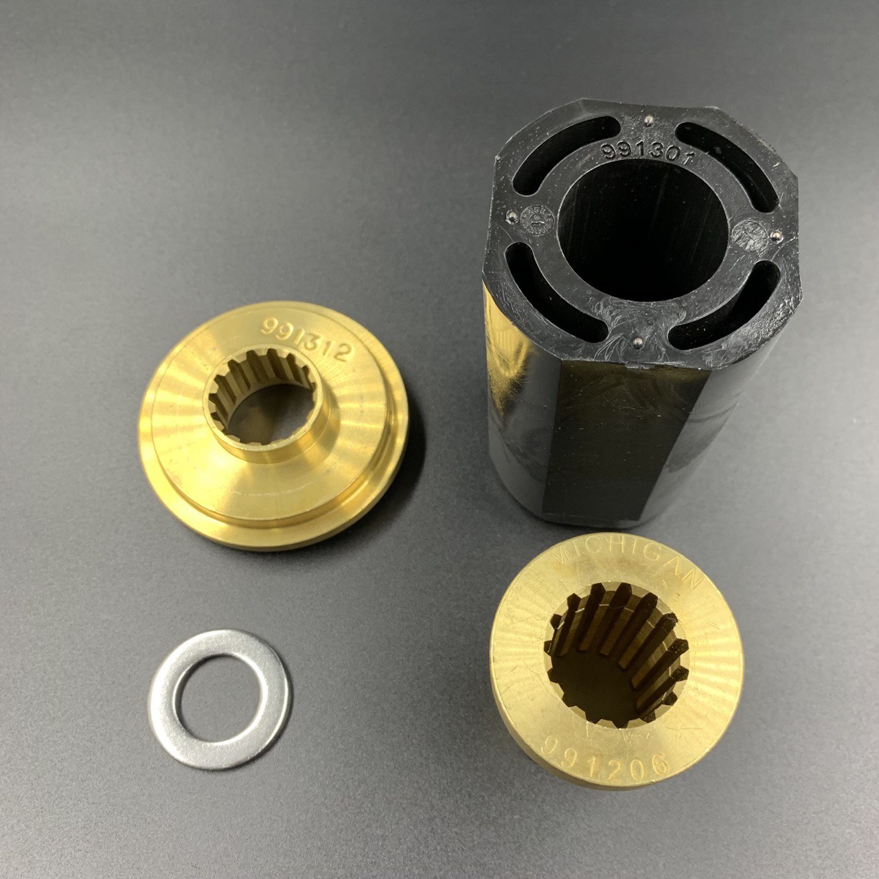 photo5305503518439879938