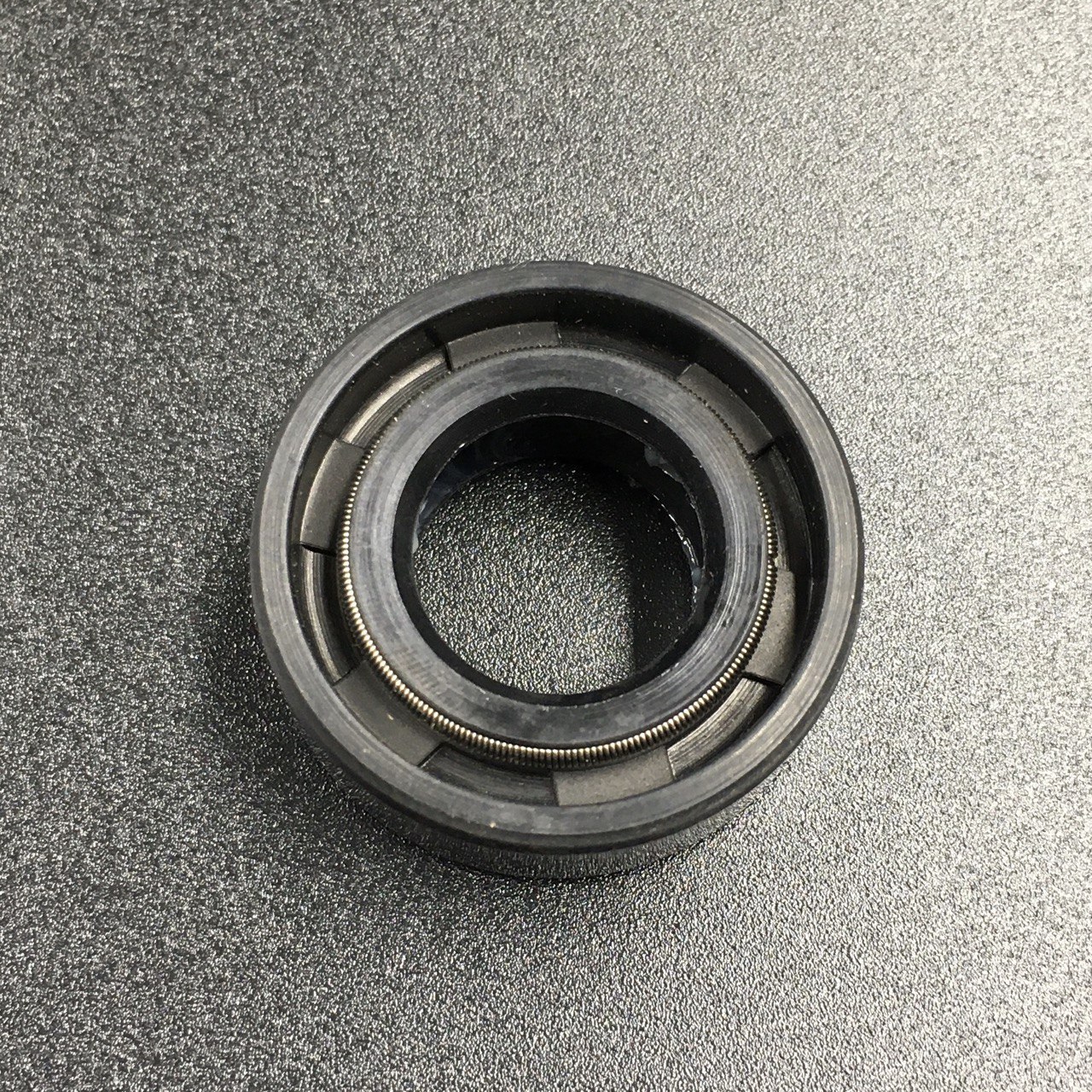 photo5402367795607482281