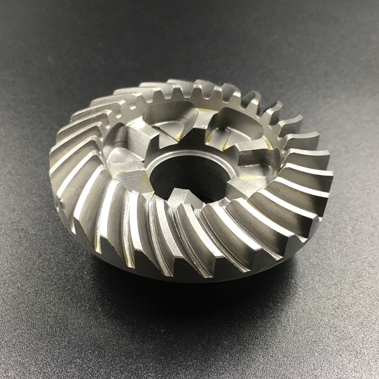 photo5325704978720992712